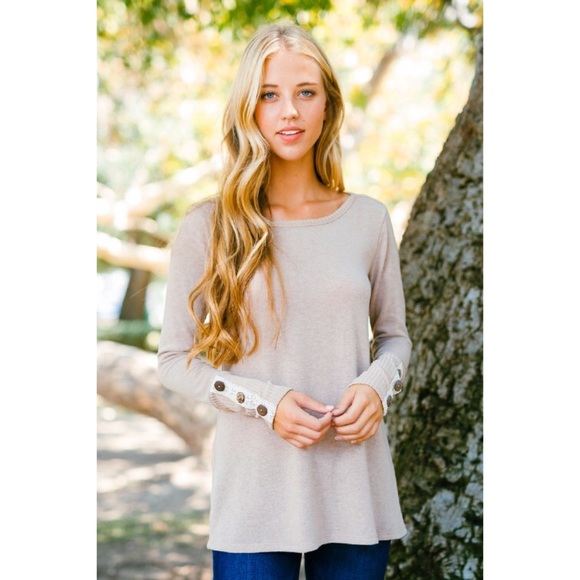 Buttons & Lace Sweater - Picture 3 of 3