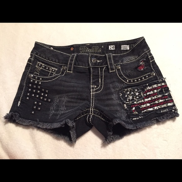 Miss Me Flag Stretch Short