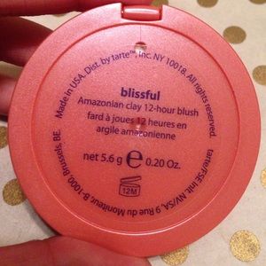 tarte Makeup - Tarte Amazonian clay blush in Blissful tarte Makeup - Tarte Amazonian clay blush in Blissful
