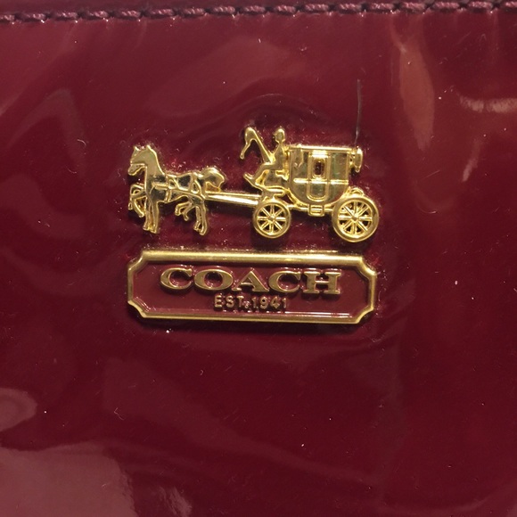 Coach - Picture 2 of 3