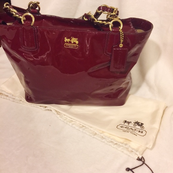 Coach - Picture 3 of 3