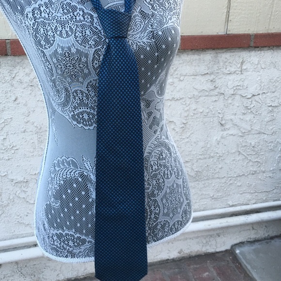 3 Ties Burgundy, Blue and Yellowish/Gray - Picture 2 of 4