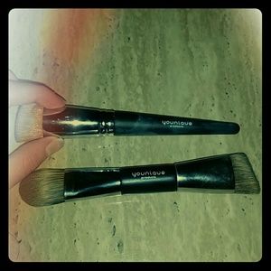 Bundle Younique Brushes