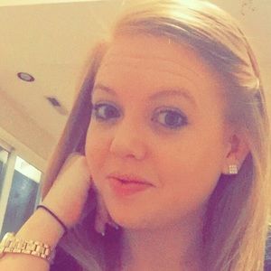 Meet your Posher, Kaitlin