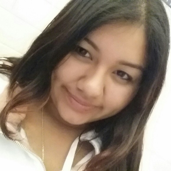 Meet your Posher, Sammies - Picture 1 of 1