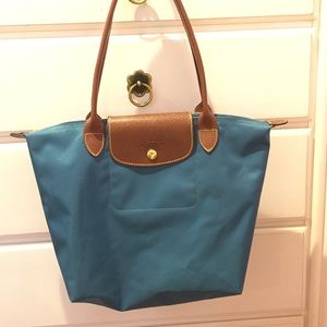 longchamp peacock blue