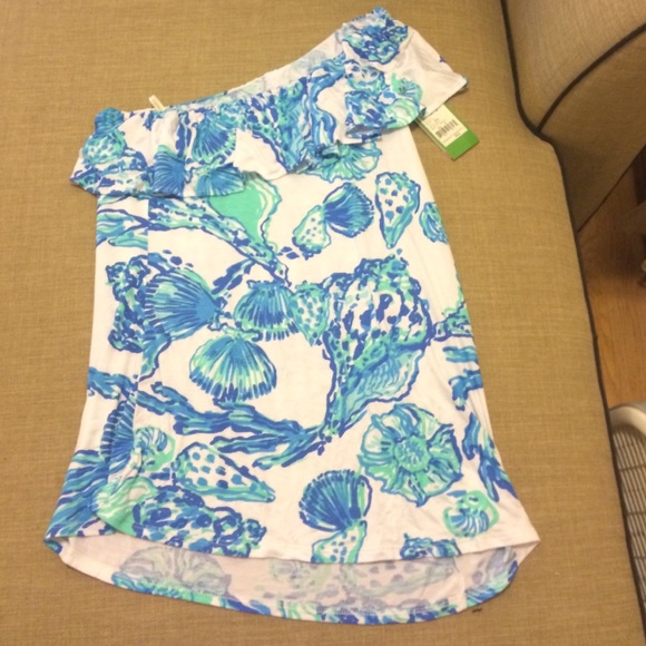 Lily Pulitzer one shoulder tshirt