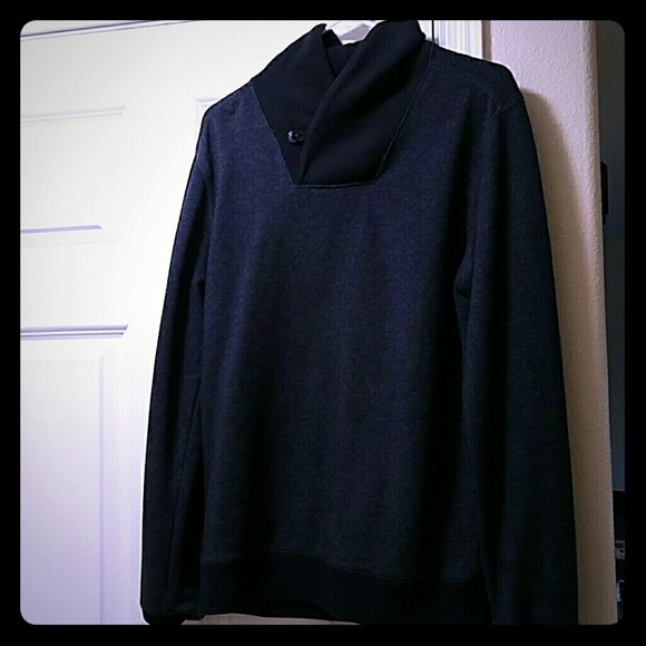 Old Navy men's sweater