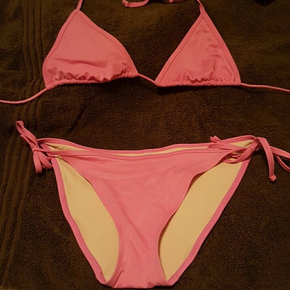 Victoria's Secret bikini