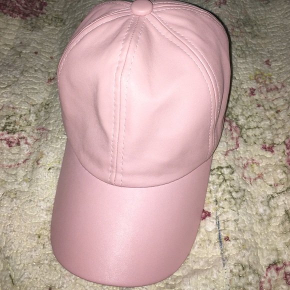 Miss guided leather cap
