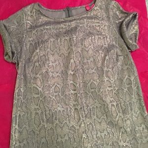Snake print top