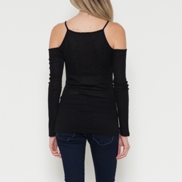 Cold Shoulder Rib Top - Picture 3 of 4