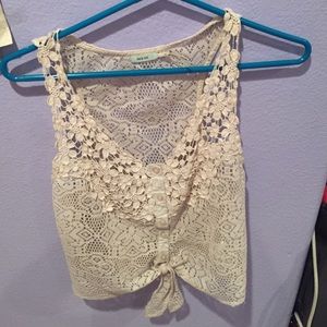 Lace detailed flowery blouse urban outfitters