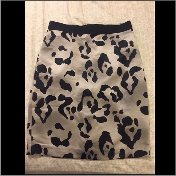 Ann Taylor Leopard Skirt Size 4P