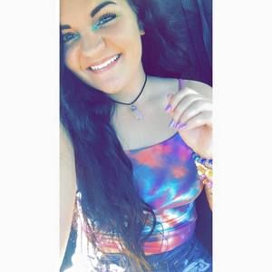 Meet your Posher, Karalina