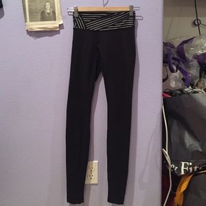 Reversible lulu lemon leggings wonder under pant