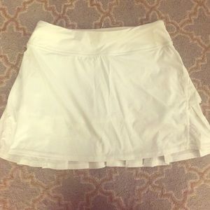 Lululemon pace setter skort
