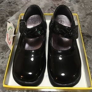 Girls dress shoes