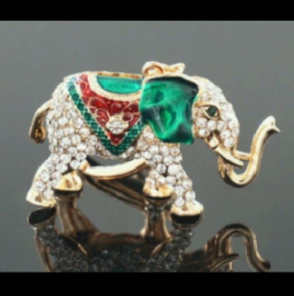Lucky Elephant Rhinestone Crystal Key Ring New