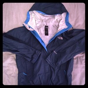 North face rain jacket size small