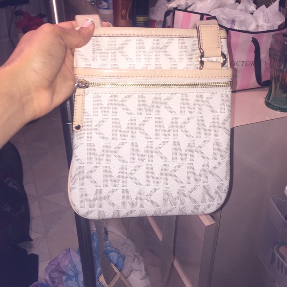 Michael Kors cross bag