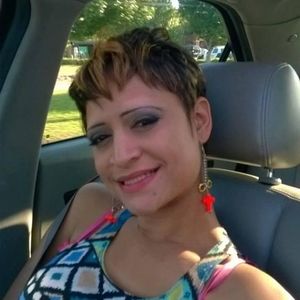 Meet your Posher, Angie