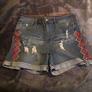 High waisted embroidered shorts