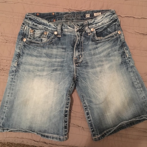 Miss me boyfriend shorts.