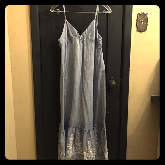 Plunge neck country style dress