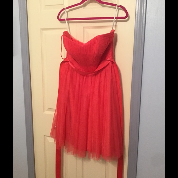 Hot pink strapless dress!