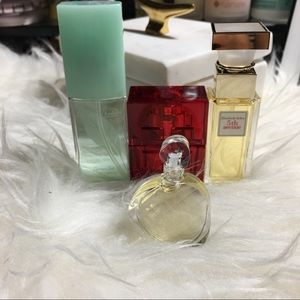 ✨✨sold✨✨Elizabeth Arden deluxe perfumes