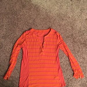 Green source women's shirt