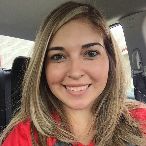 Meet your Posher, Megan