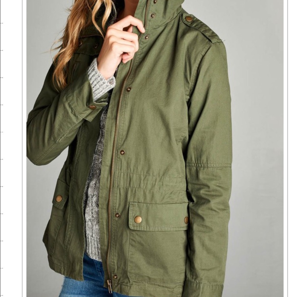 ✨LAST ONE ✨Utility cargo jacket - Picture 4 of 4