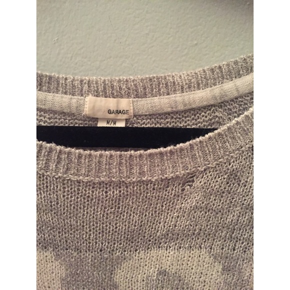 High-Low Sweater - Picture 4 of 4