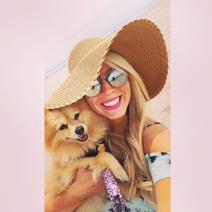Meet your Posher, Traci