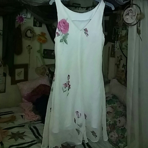 Dress - Picture 2 of 2