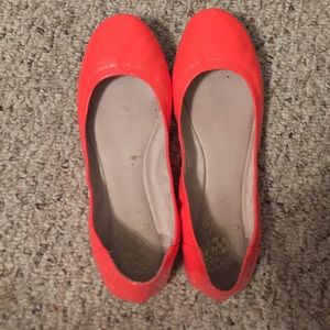 Vince Camuto flats