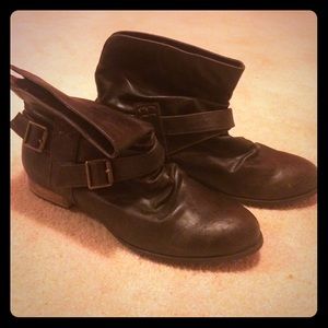 Diba ankle booties NEVER WORN ❤️