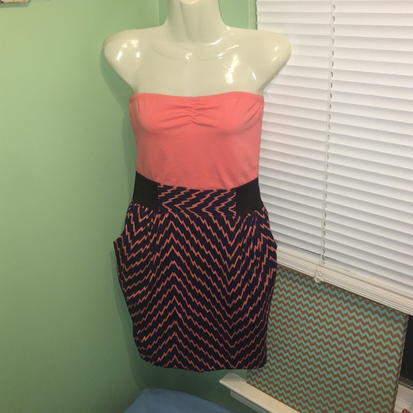 Strapless dress