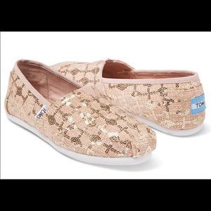Toms rose gold and gold size 12