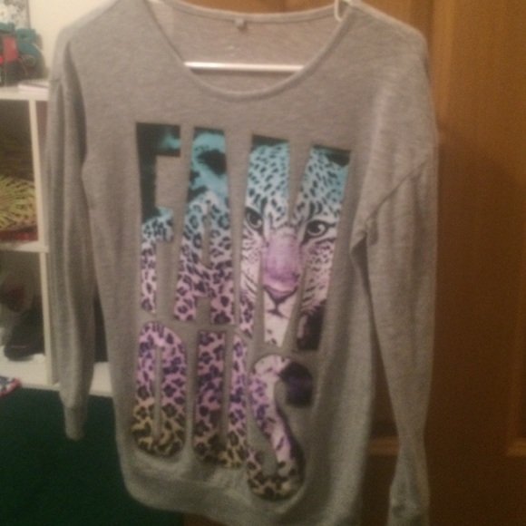 A long sleeve shirt.