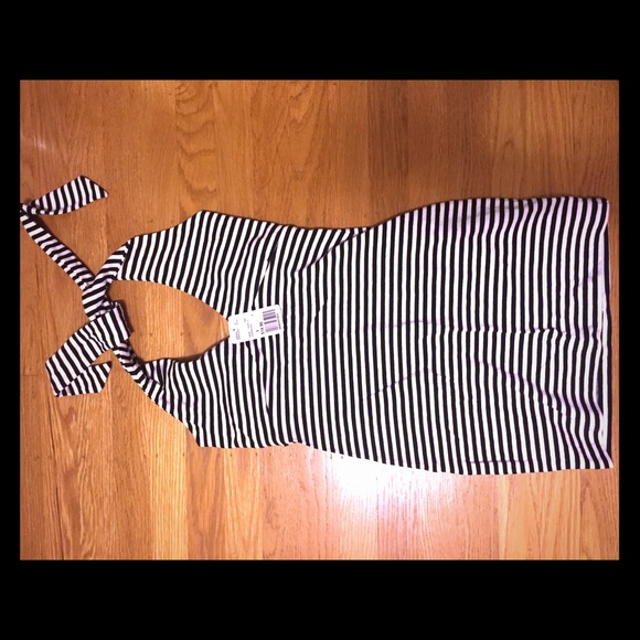 Forever 21 stripe halter dress, with tag