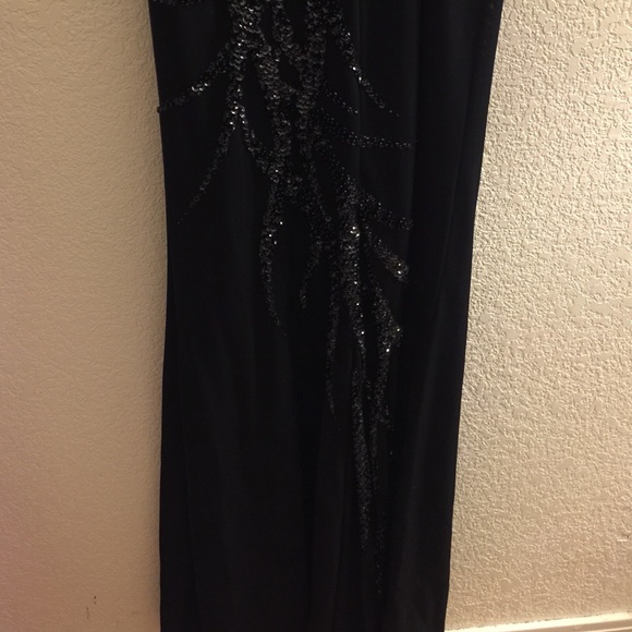 Jovani Black Evening Gown - Picture 4 of 8