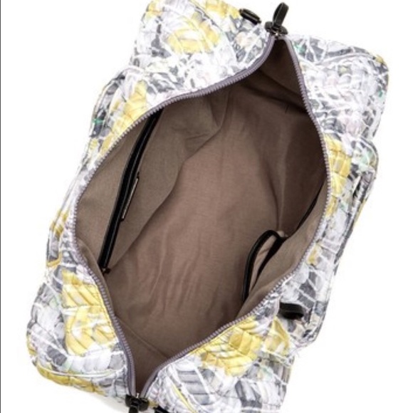 New Steve Madden Quilted Duffle Bag! - Picture 4 of 4