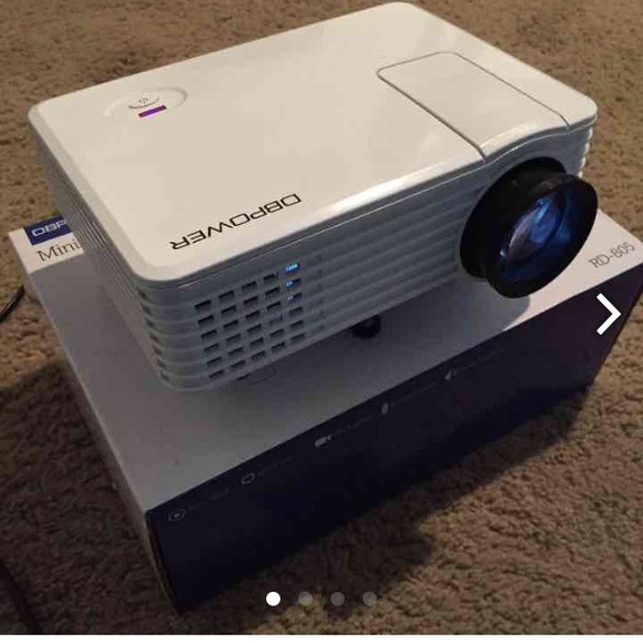 Mini led projector by dbpower
