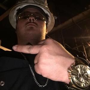 Meet your Posher, Chad