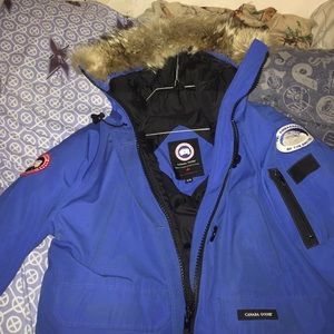 Canada Goose XL Women's