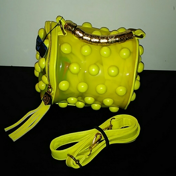 JELLY STUDDED BUCKET BAG