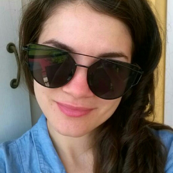 FRONT WIRE DESIGNER  CAT STYLE WOMAN SUNGLASSES - Picture 2 of 4